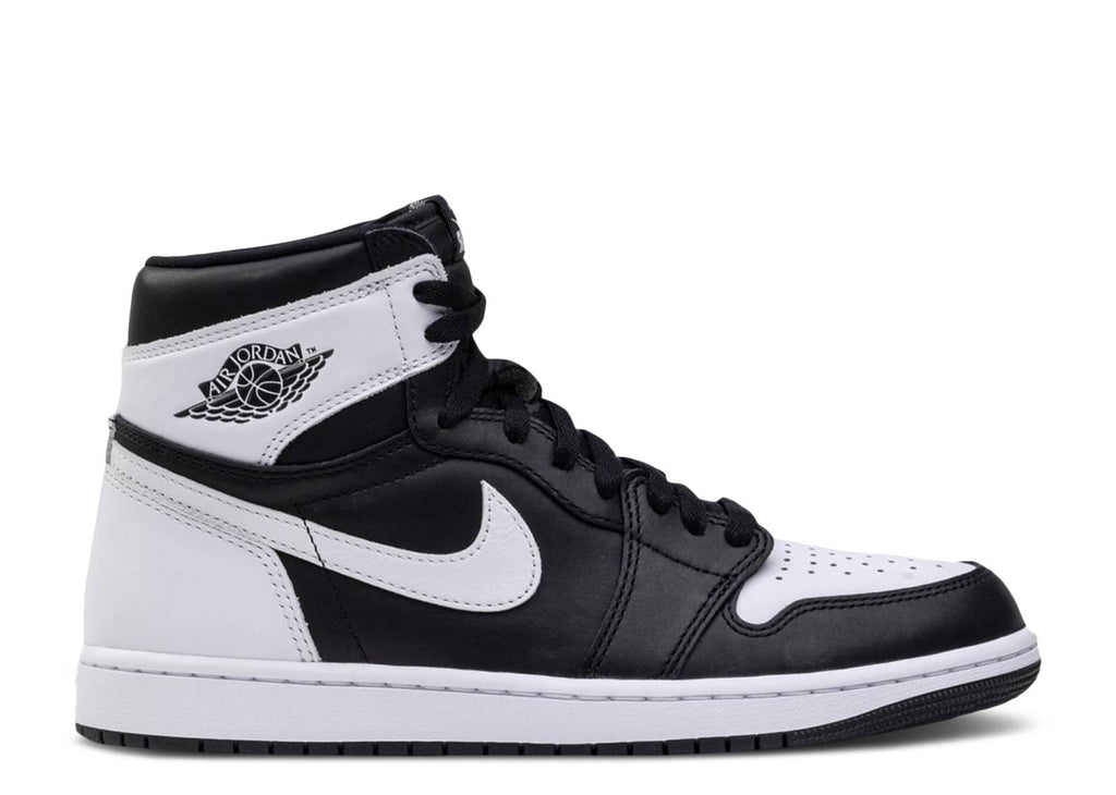 Air Jordan 1 Retro High OG "BLACK WHITE" DZ5485 010