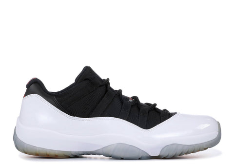 Air Jordan 11 Low Retro "Tuxedo" 528895 110