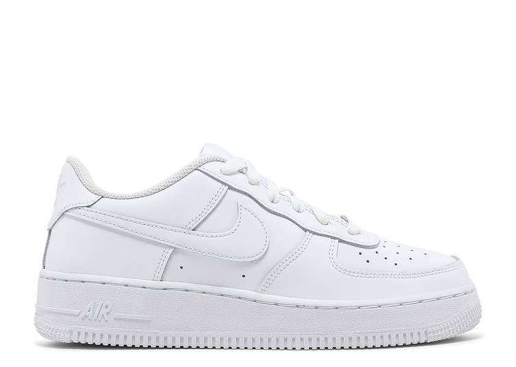 air forces <3  Dream shoes, White sneaker, Nike air force ones