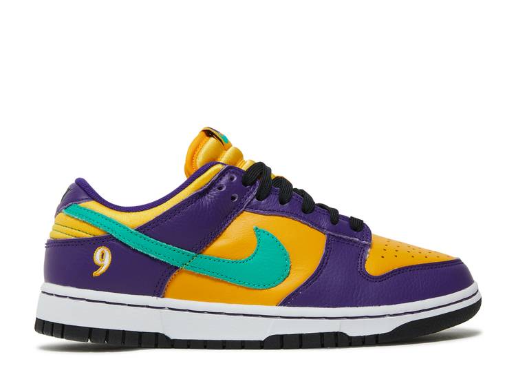 Nike Dunk Low WMN'S "LISA LESLIE" DO9581 500