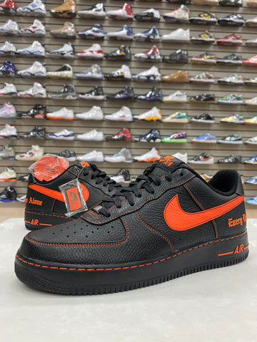 NIKELAB X VLONE AIR FORCE 1 LOW "VLONE" AA5360 001