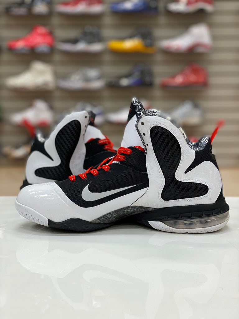 PRE-OWNED Nike LeBron 9 "FREEGUMS"