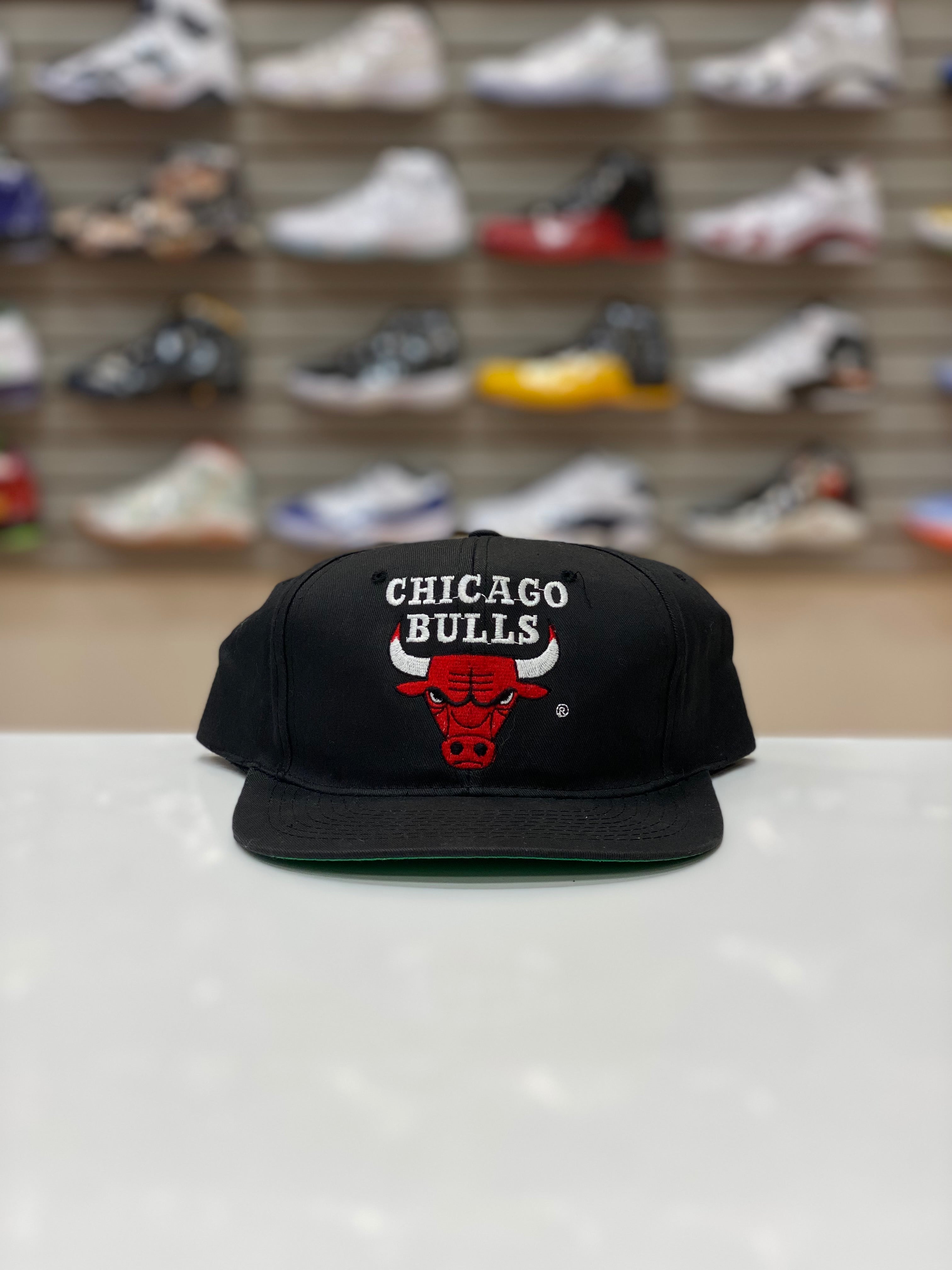 Vintage Drew Pearson Chicago Bulls Plain Logo Snapback Hat NBA
